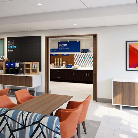 Holiday Inn Express Atlanta Airport - North, An Ihg Hotel المظهر الخارجي الصورة